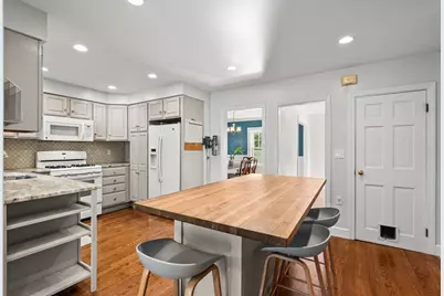 170 Mystic St Ext, Medford, MA 02155 - Photo 15