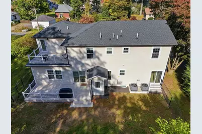 18 Elmcrest Road, North Andover, MA 01845 - Photo 3