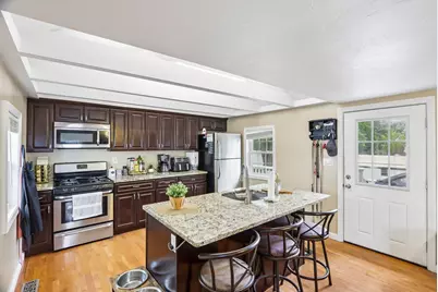 281 Washington St, Taunton, MA 02780 - Photo 3