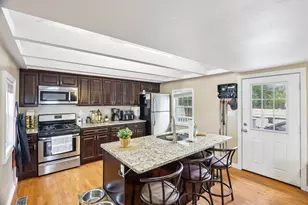 281 Washington St, Taunton, MA 02780 - Photo 3