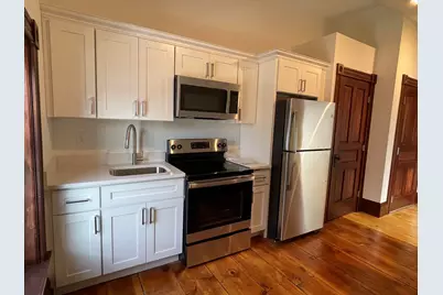 41 Summer St #18, Leominster, MA 01453 - Photo 3
