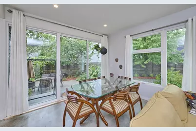 66 Catherine St #66, Boston, MA 02131 - Photo 5