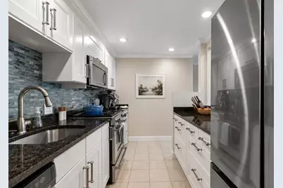 13 Bowdoin St #3AB, Boston, MA 02114 - Photo 5