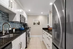 13 Bowdoin St, Boston, MA 02114 - Photo 5