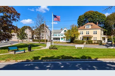 22 Chace St, Clinton, MA 01510 - Photo 3