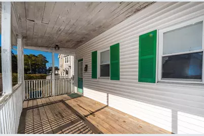 22 Chace St, Clinton, MA 01510 - Photo 5