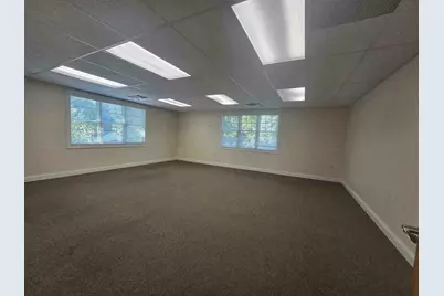 68 Evergreen St, Kingston, MA 02364 - Photo 9