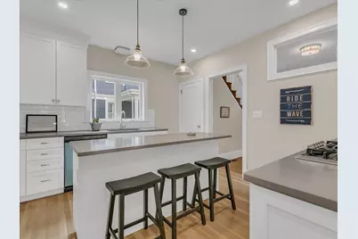 2031 Commonwealth, Newton, MA 02466 - Photo 11