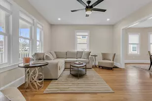2031 Commonwealth, Newton, MA 02466 - Photo 5