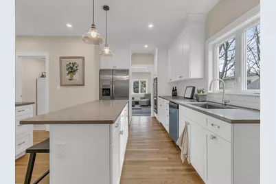 2031 Commonwealth, Newton, MA 02466 - Photo 13