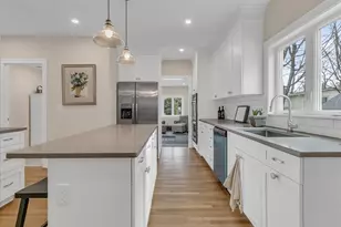 2031 Commonwealth, Newton, MA 02466 - Photo 13