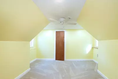 427 Bedford Street, Lakeville, MA 02347 - Photo 29
