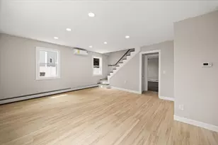 1649 Rodman St, Fall River, MA 02721 - Photo 17