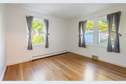 18 Dana St, Amherst, MA 01002 - Photo 19