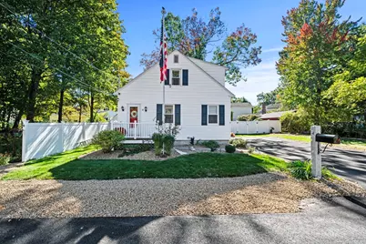 4 Hayward Pl, Hudson, NH 03051 - Photo 3