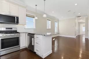 1048 Saratoga St, Boston, MA 02128 - Photo 21
