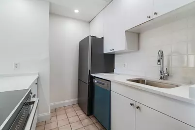 188 North St #42, Boston, MA 02113 - Photo 3