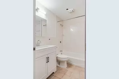 188 North St #42, Boston, MA 02113 - Photo 5