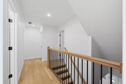 15 Wellesley Ave, Burlington, MA 01803 - Photo 23