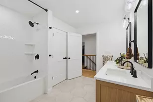 15 Wellesley Ave, Burlington, MA 01803 - Photo 25