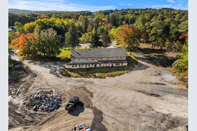 146 Pleasant Valley, Methuen, MA 01844 - Photo 21