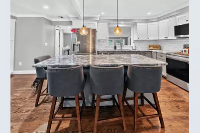 100 Sprague St, Northbridge, MA 01534 - Photo 9