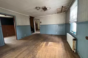 16 King St, Pittsfield, MA 01201 - Photo 3