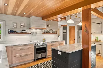 24 Uncas Rd, Gloucester, MA 01930 - Photo 5