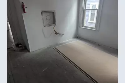 21 McLellan Street, Boston, MA 02121 - Photo 7