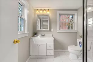 45 Prospect St, Marblehead, MA 01945 - Photo 21