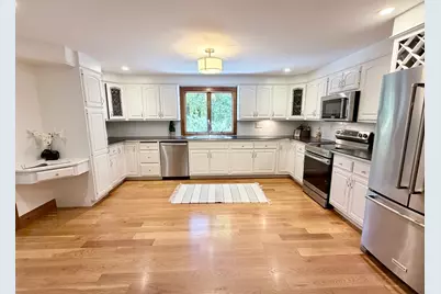 186 Dayton St, Danvers, MA 01923 - Photo 5