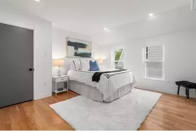 22 Charnwood Rd #B, Somerville, MA 02144 - Photo 15