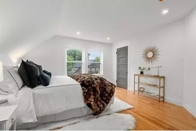 22 Charnwood Rd #B, Somerville, MA 02144 - Photo 21