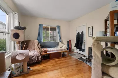 12 Greendale Ave, Worcester, MA 01606 - Photo 9