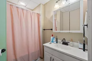 12 Greendale Ave, Worcester, MA 01606 - Photo 19