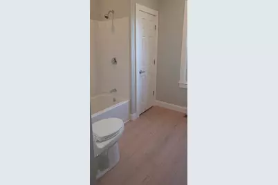 45 Wall St #2, Bridgewater, MA 02324 - Photo 9