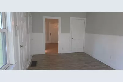 45 Wall St #2, Bridgewater, MA 02324 - Photo 5