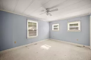 8 Narranganset Dr, Plymouth, MA 02360 - Photo 27