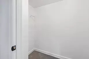 28 Ware St, Lowell, MA 01851 - Photo 9