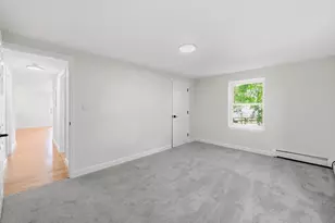 28 Ware St, Lowell, MA 01851 - Photo 11