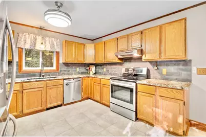 303 S Shelburne Rd, Shelburne, MA 01370 - Photo 5