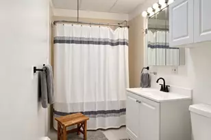 18 Cottage St, Boston, MA 02128 - Photo 9