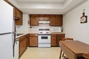 250 Hammond Pond Pkwy, Newton, MA 02467 - Photo 7
