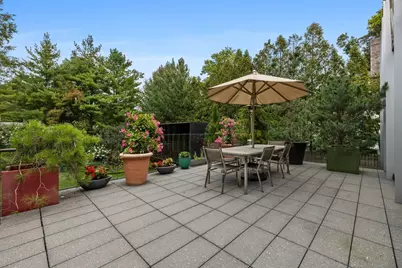 334 Hammond St, Newton, MA 02467 - Photo 31