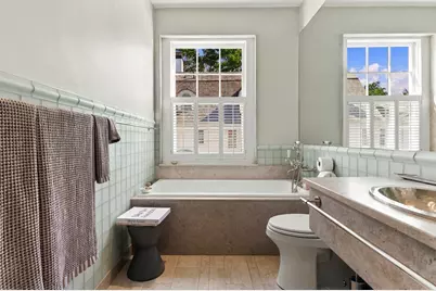 334 Hammond St, Newton, MA 02467 - Photo 23