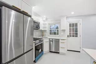 36 Rose Ave, Watertown, MA 02472 - Photo 3