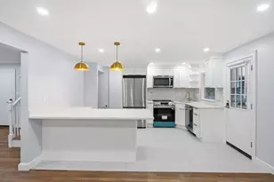 36 Rose Ave, Watertown, MA 02472 - Photo 5