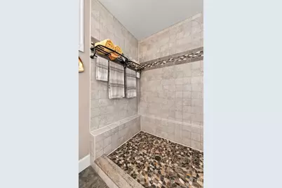 9 Lynn Shore Drive #PH, Lynn, MA 01902 - Photo 31