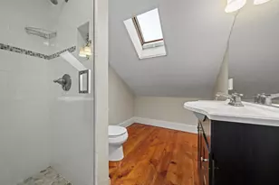 519 E 5th St, Boston, MA 02127 - Photo 15