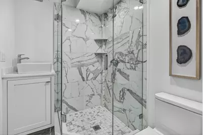 149 Charles St #3, Boston, MA 02114 - Photo 11